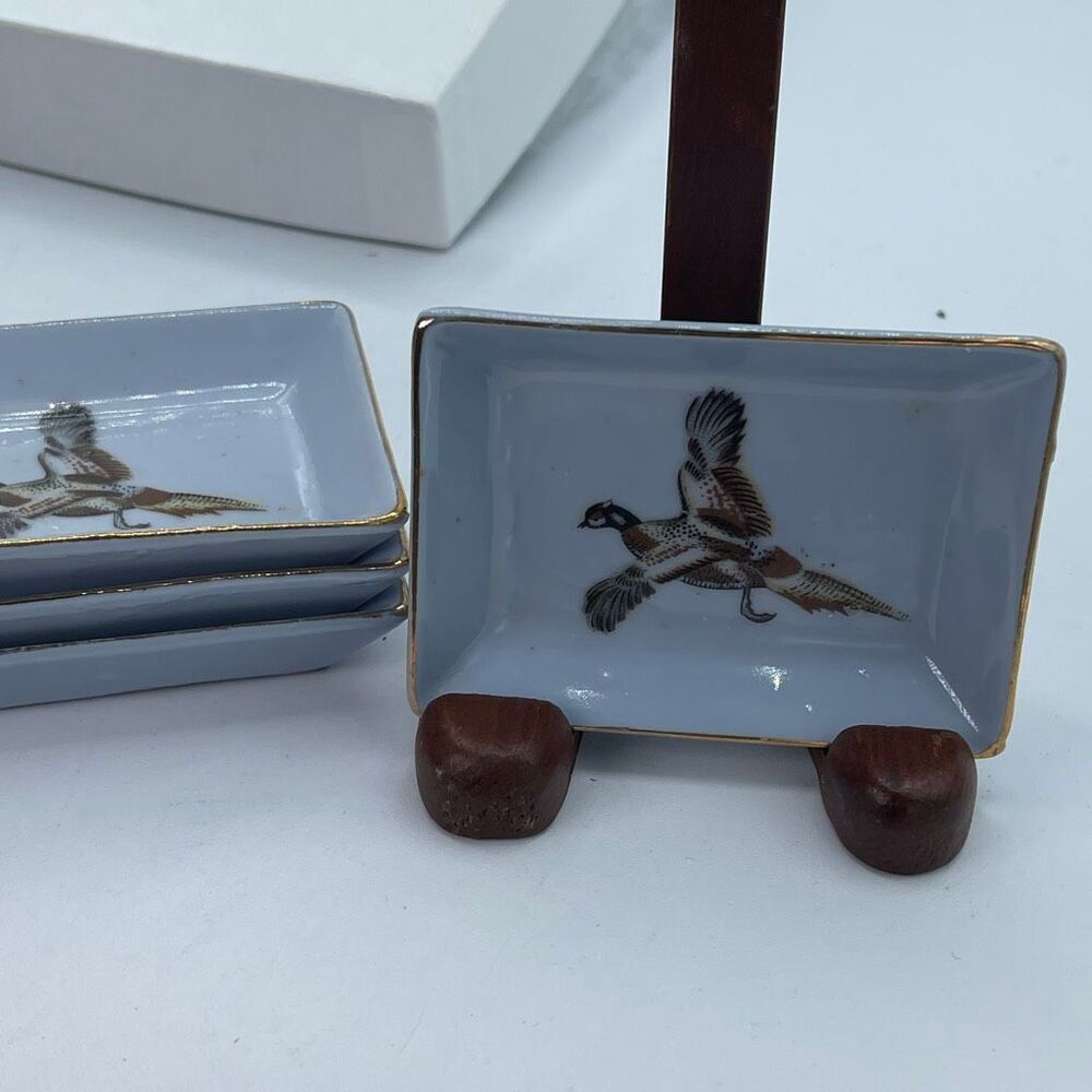 Vintage A.T.C.Super deluxe Automatic Japan set of 4 bird tea bag holders- ashtra